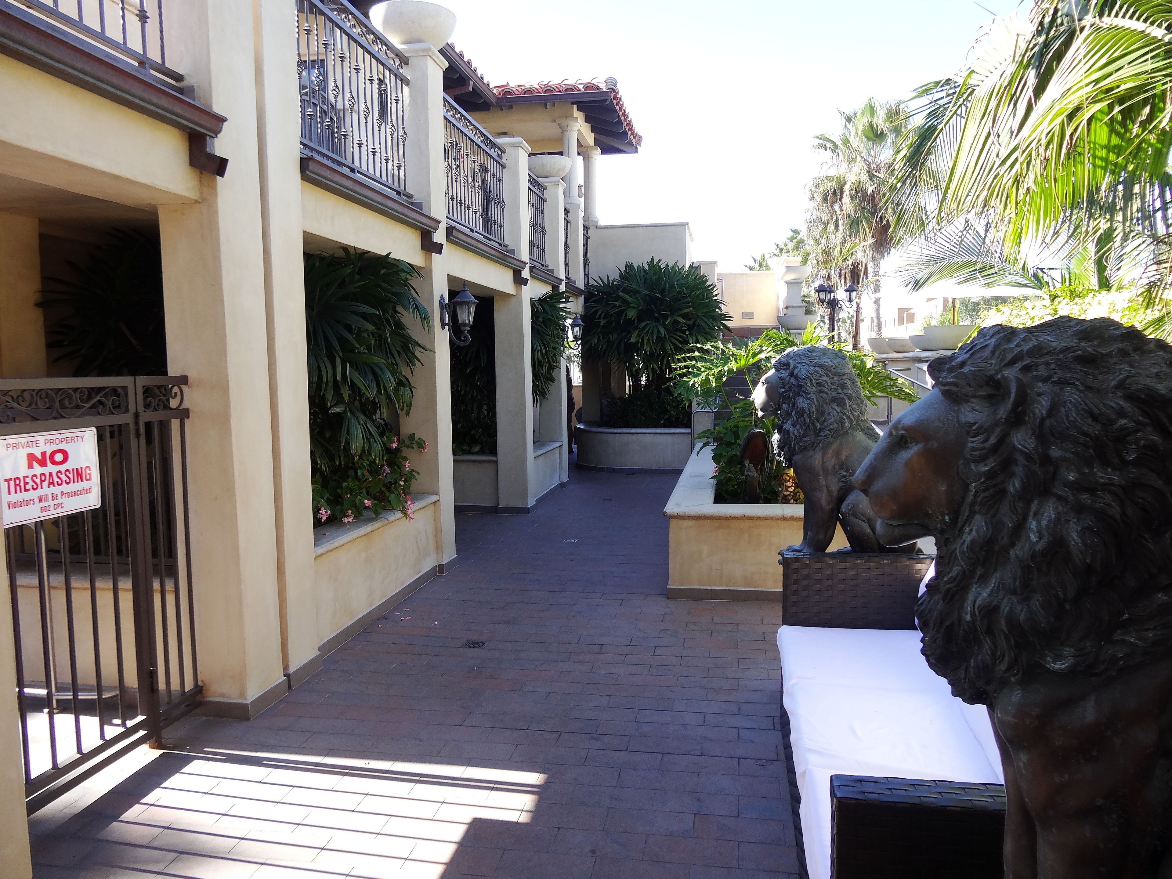 Photo - Balboa Inn, On The Beach At Newport