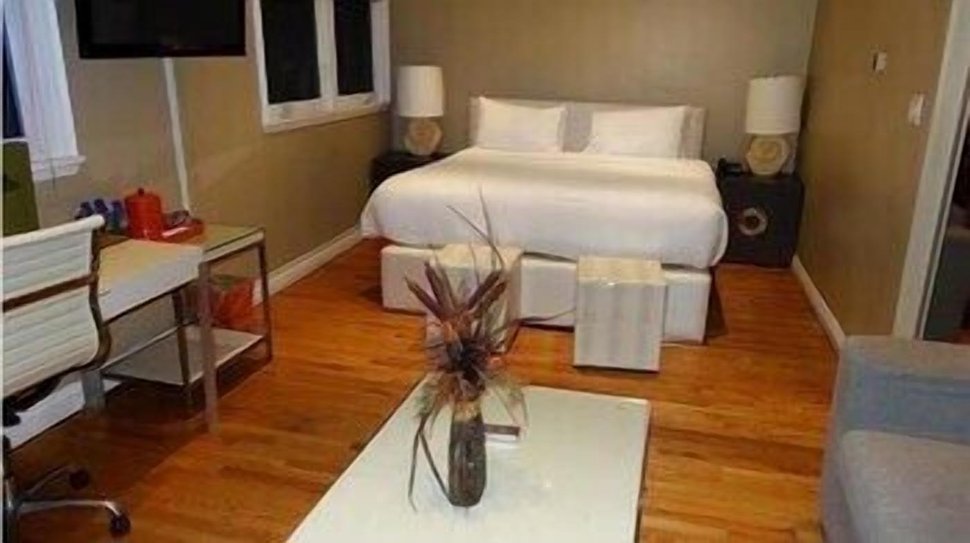 Down comforters, in-room safe, soundproofing, iron/ironing board