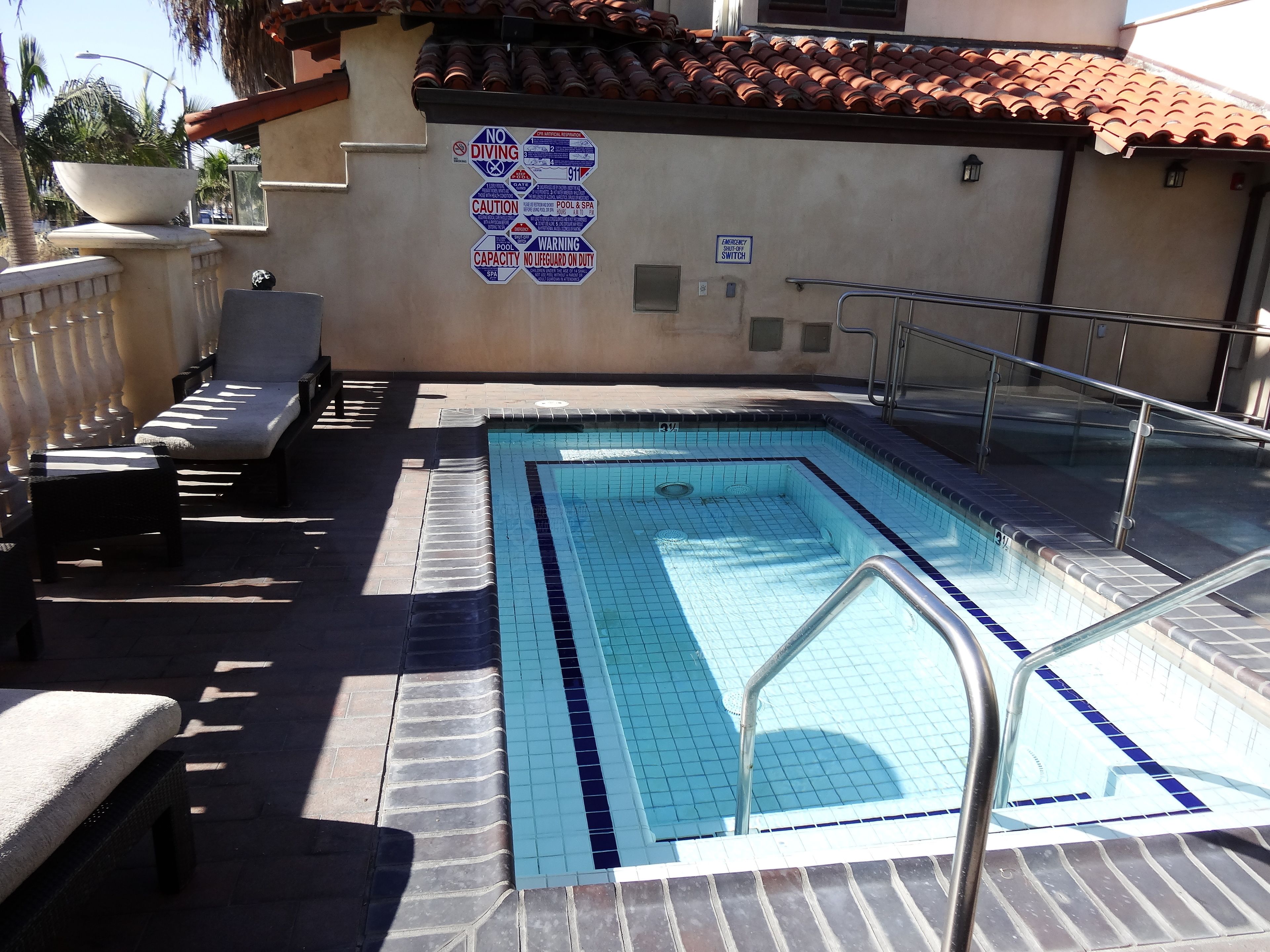 Outdoor pool, open 8 AM to 11 PM, pool umbrellas, sun loungers