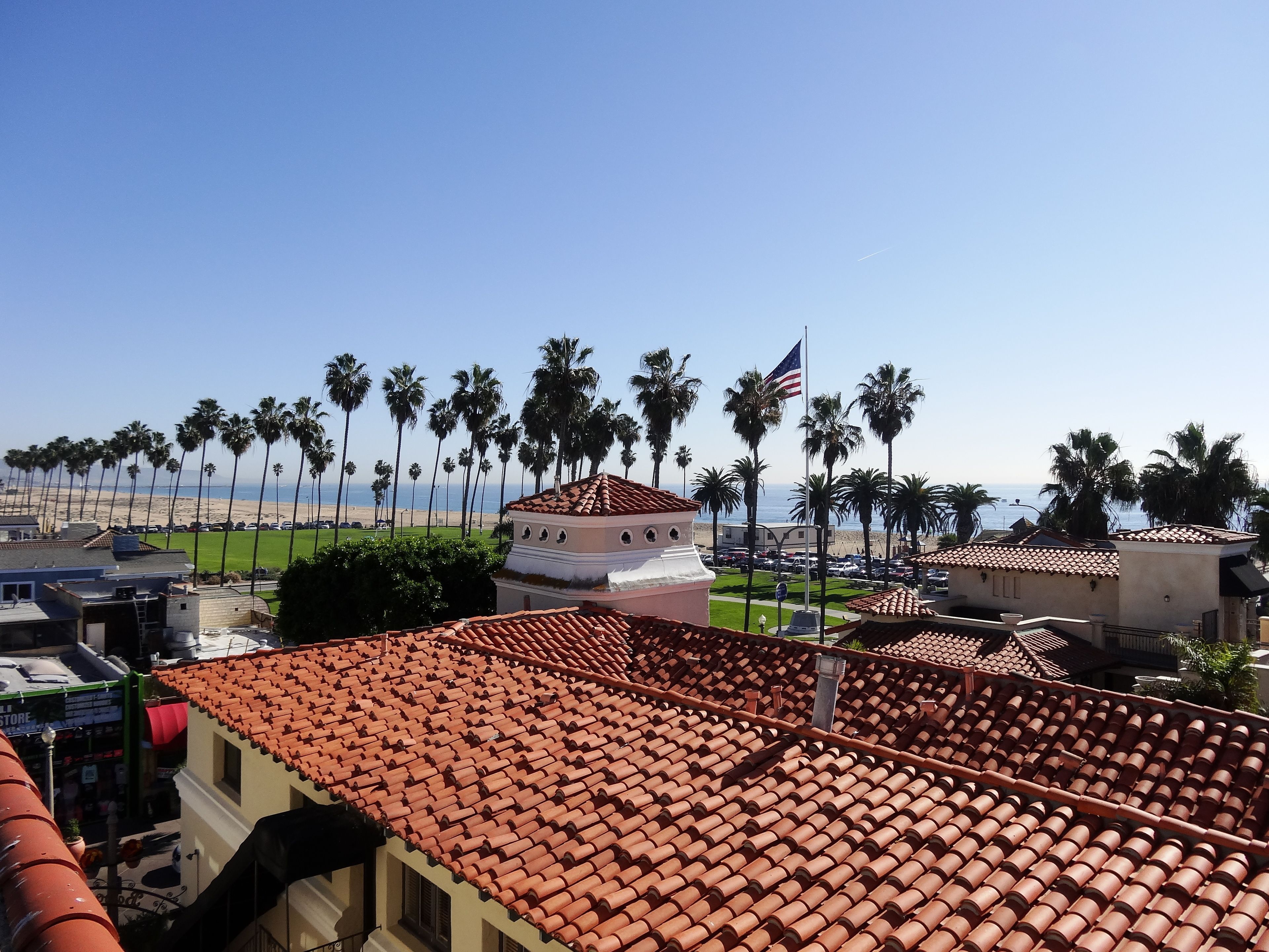Photo - Balboa Inn, On the Beach