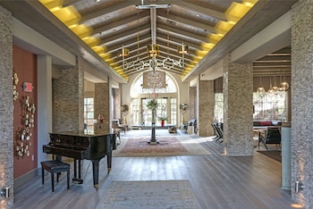 Hotel entrance and lobby at Bernardus Lodge & Spa
