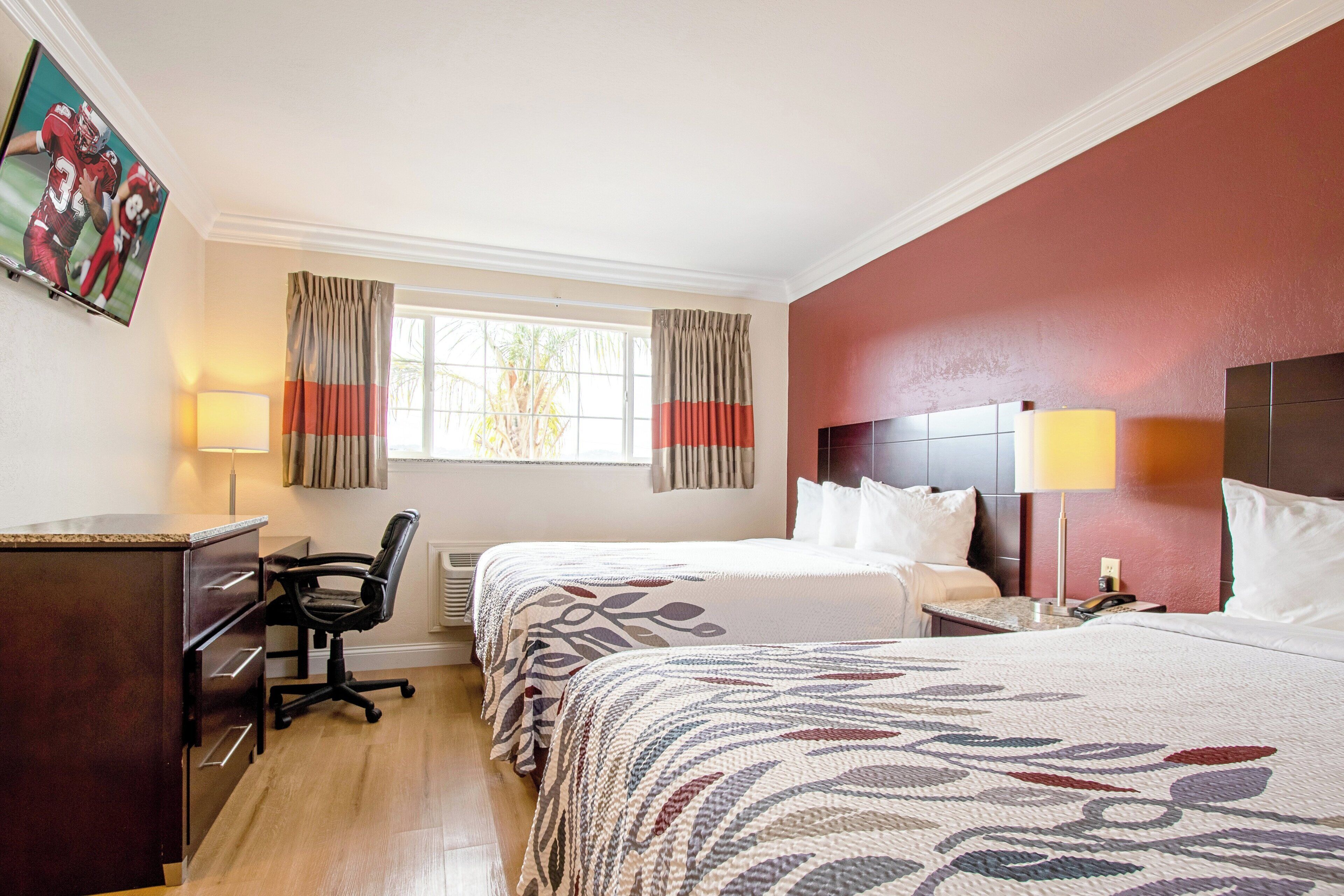 Foto - Red Roof Inn & Suites Monterey