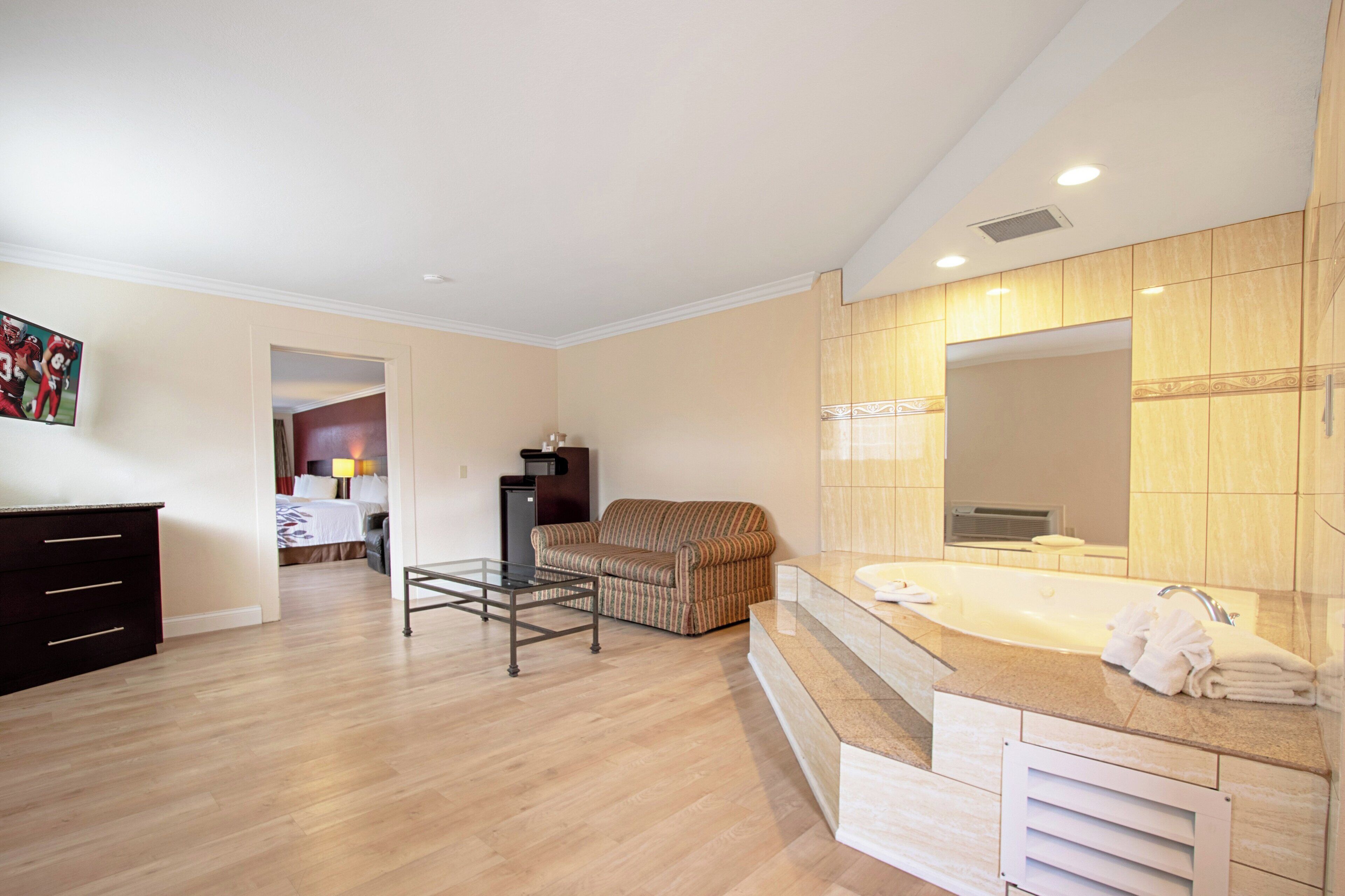 Foto - Red Roof Inn & Suites Monterey