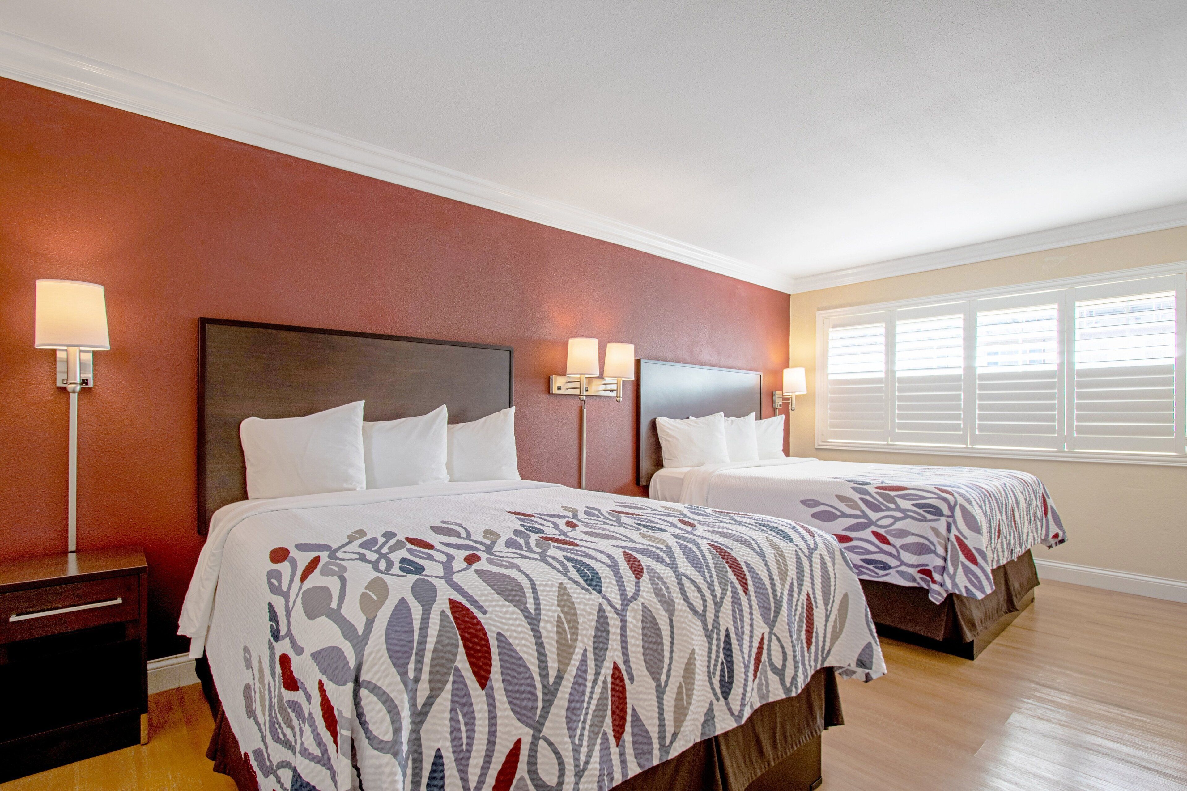 Photo - Red Roof Inn & Suites Monterey