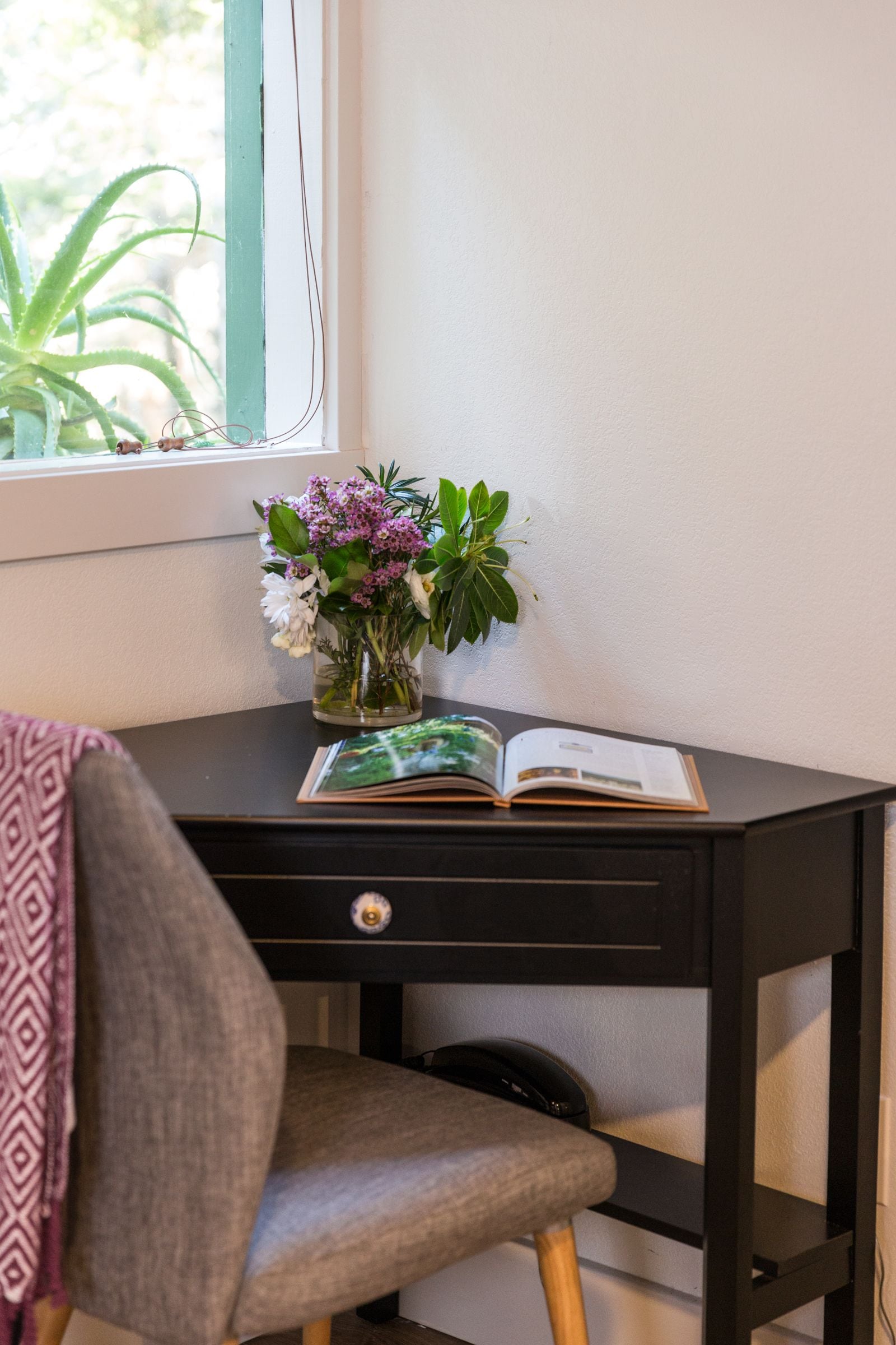 pine cottage | frette italian sheets, premium bedding, pillow-top beds, in-room safe