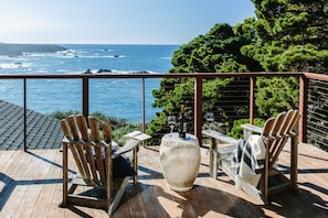 Zimmer, 1 King-Bett, Meerblick | Balkon