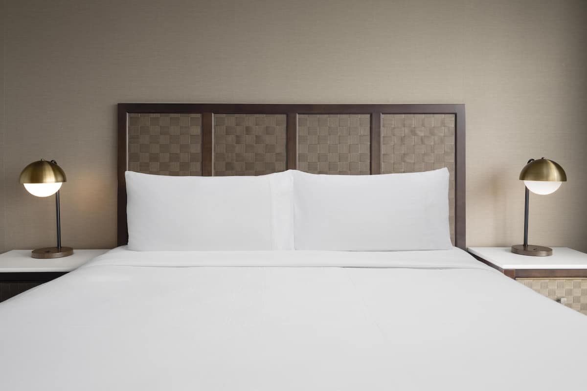 1 chambre, literie de qualité supérieure, surmatelas