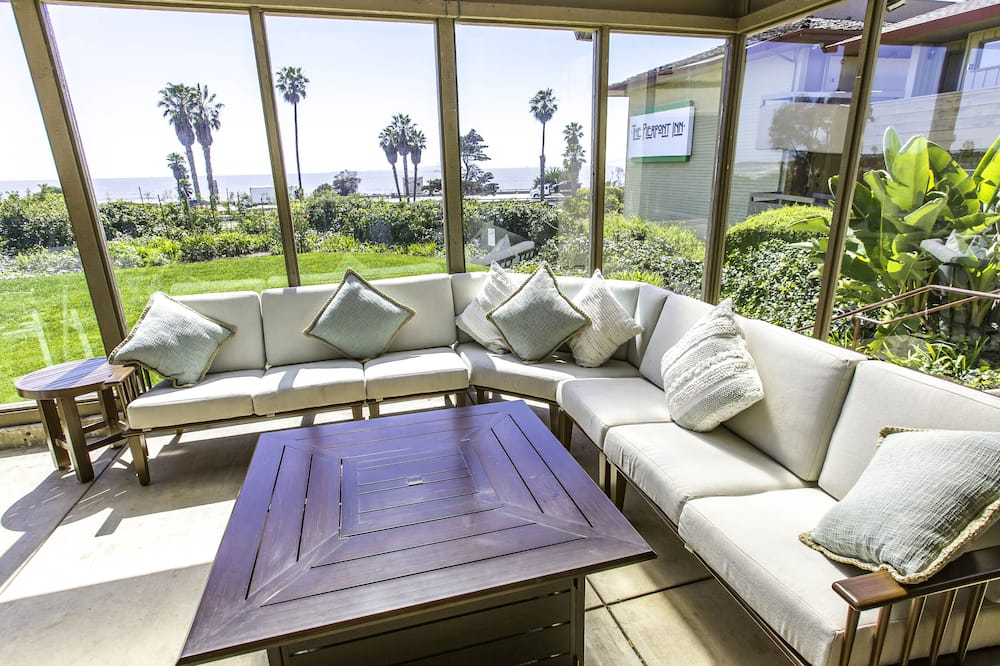 The Pierpont Inn
