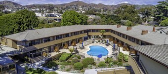 The Pierpont Inn