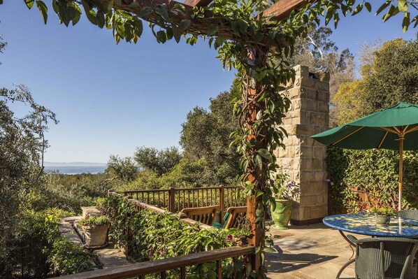 Room amenity - San Ysidro Ranch (Santa Barbara)