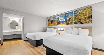 Days Inn by Wyndham Buena Park
