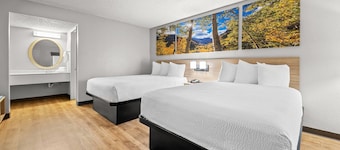 Days Inn by Wyndham Buena Park
