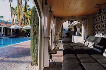 3 outdoor pools, open 7:00 AM to midnight, free cabanas, pool umbrellas at Villa Royale