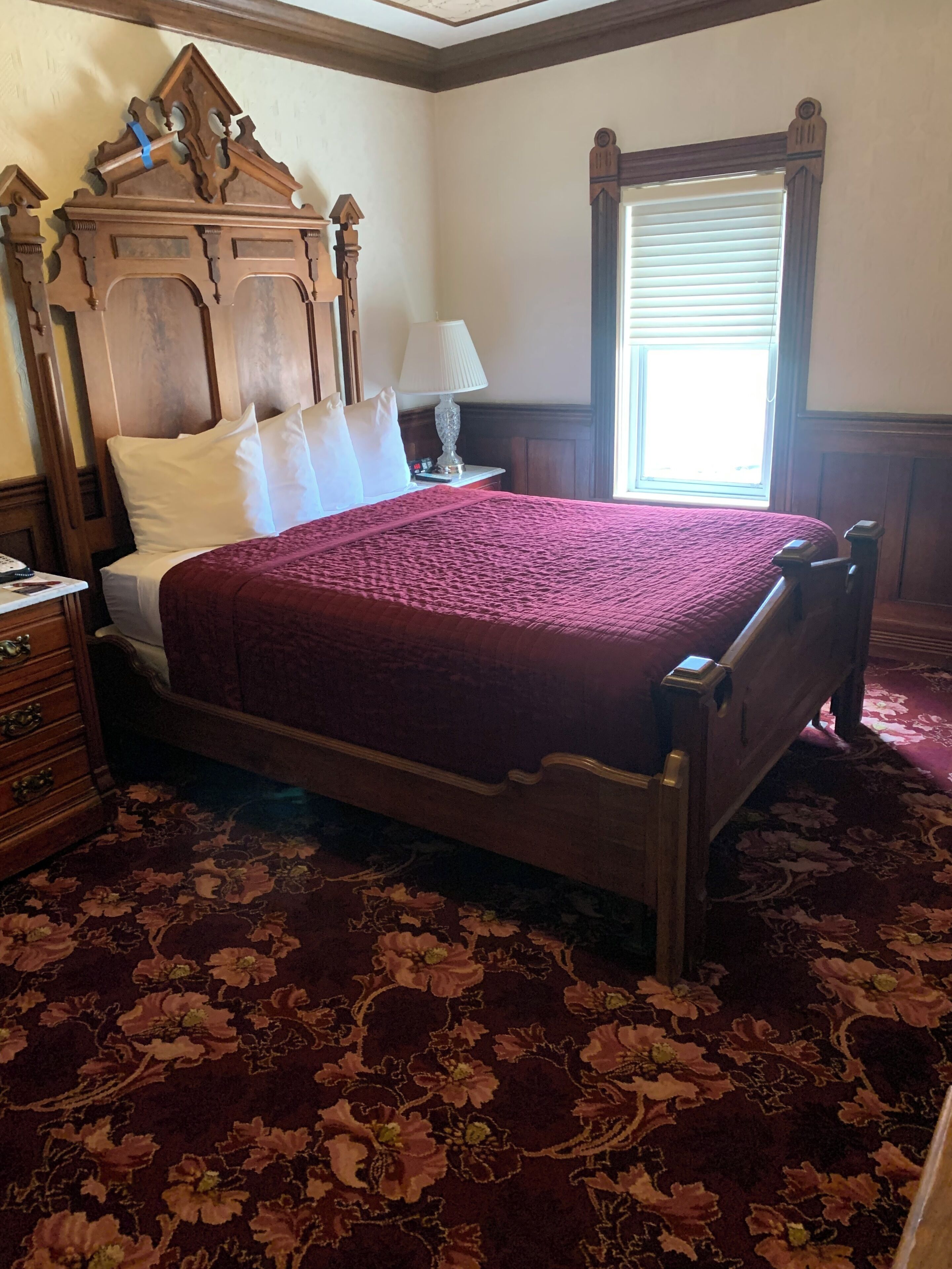 Deluxe Room, 1 Queen Bed
