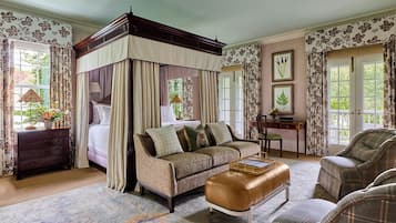 Frette Italian sheets, premium bedding, minibar, in-room safe