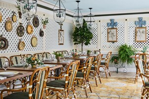 Se sirven desayunos, almuerzos y cenas