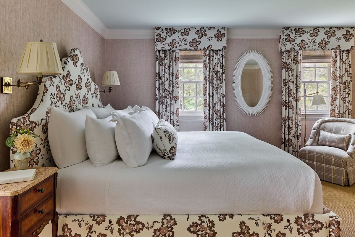 Sábanas italianas Frette, ropa de cama de alta calidad y minibar