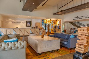 2 bars/lounges, 2 beach bars, poolside bar