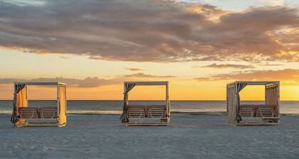 The Luce, St. Pete Beach, a Tribute Portfolio Hotel
