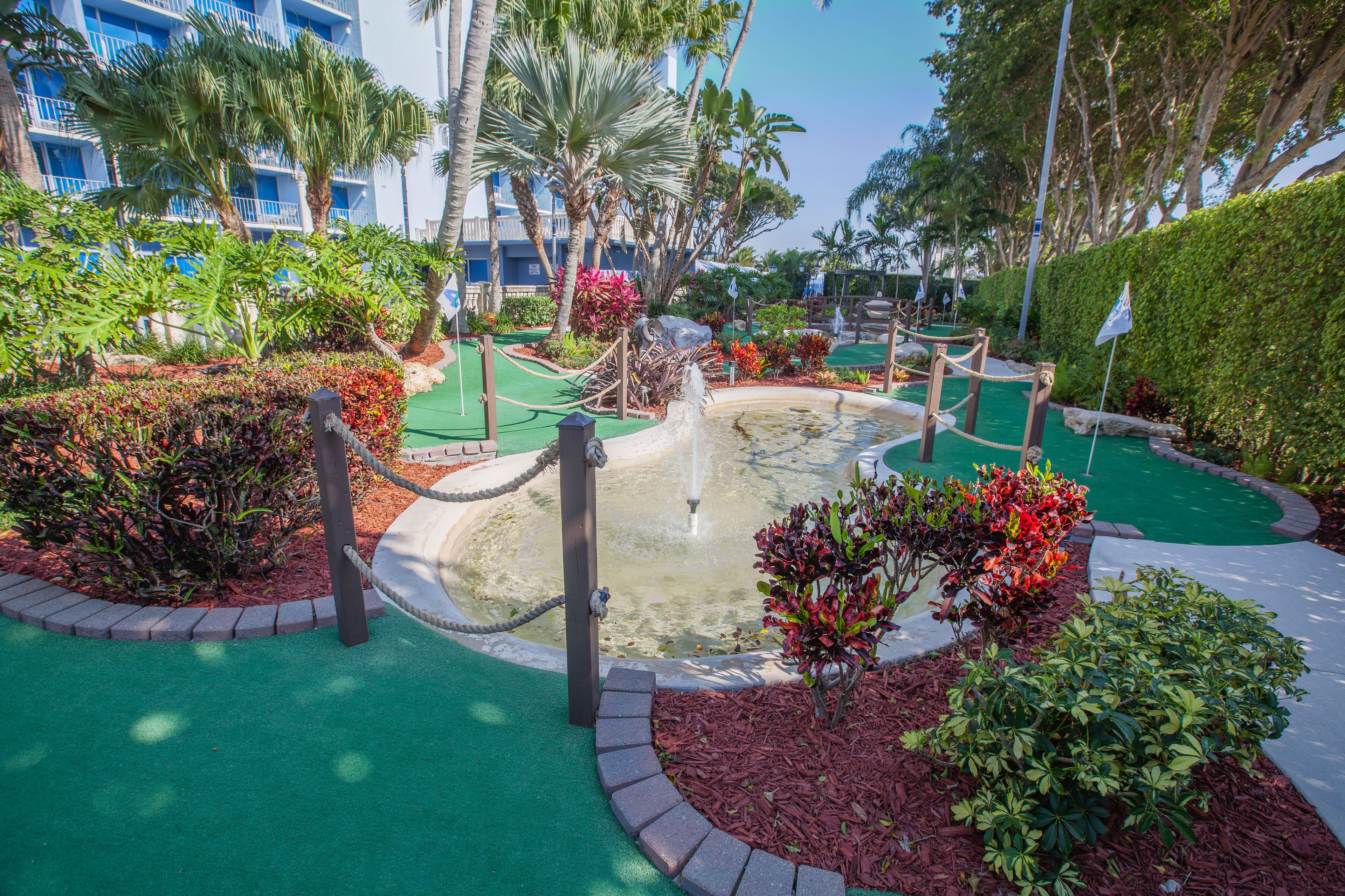 mini-golf