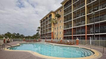 2 outdoor pools, pool umbrellas, sun loungers