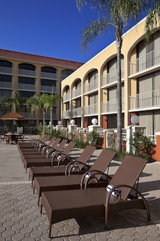 Sundeck at Westgate Towers Resort