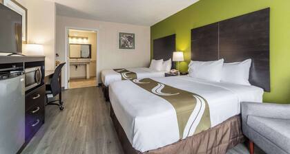 Quality Inn & Suites Vandalia near I-70 and Hwy 51
