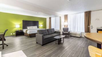 Suite, 1 King-Bett und Schlafsofa, Nichtraucher (Efficiency, Upgrade)