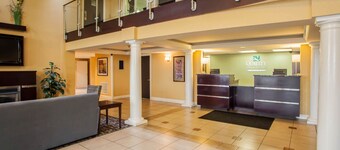 Quality Inn and Suites St Charles - West Chicago