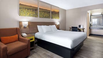 Quarto standard, 1 cama King | Cofres nos quartos, escrivaninha, berços grátis