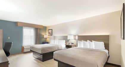 Quality Inn Newton at I-80