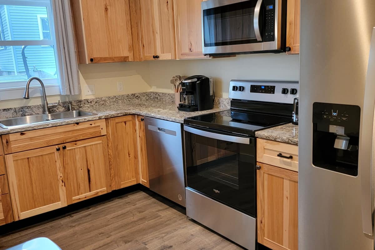 guest house (off site) | private kitchen