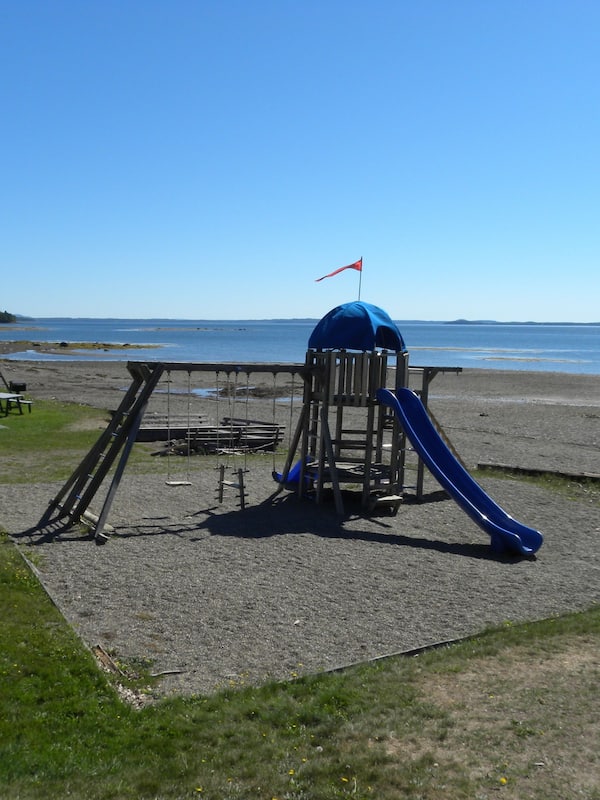 Children's play area - outdoor