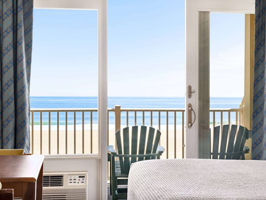 In-room safe, desk, blackout drapes, iron/ironing board