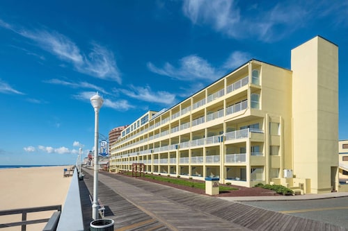 Days Inn by Wyndham Ocean City Oceanfront