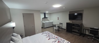 Red Roof Inn Sutton