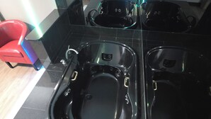 Bañera de hidromasaje