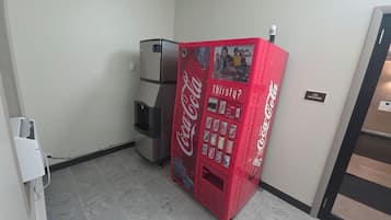 Vending machine