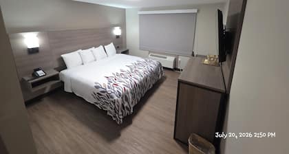 Red Roof Inn Sutton