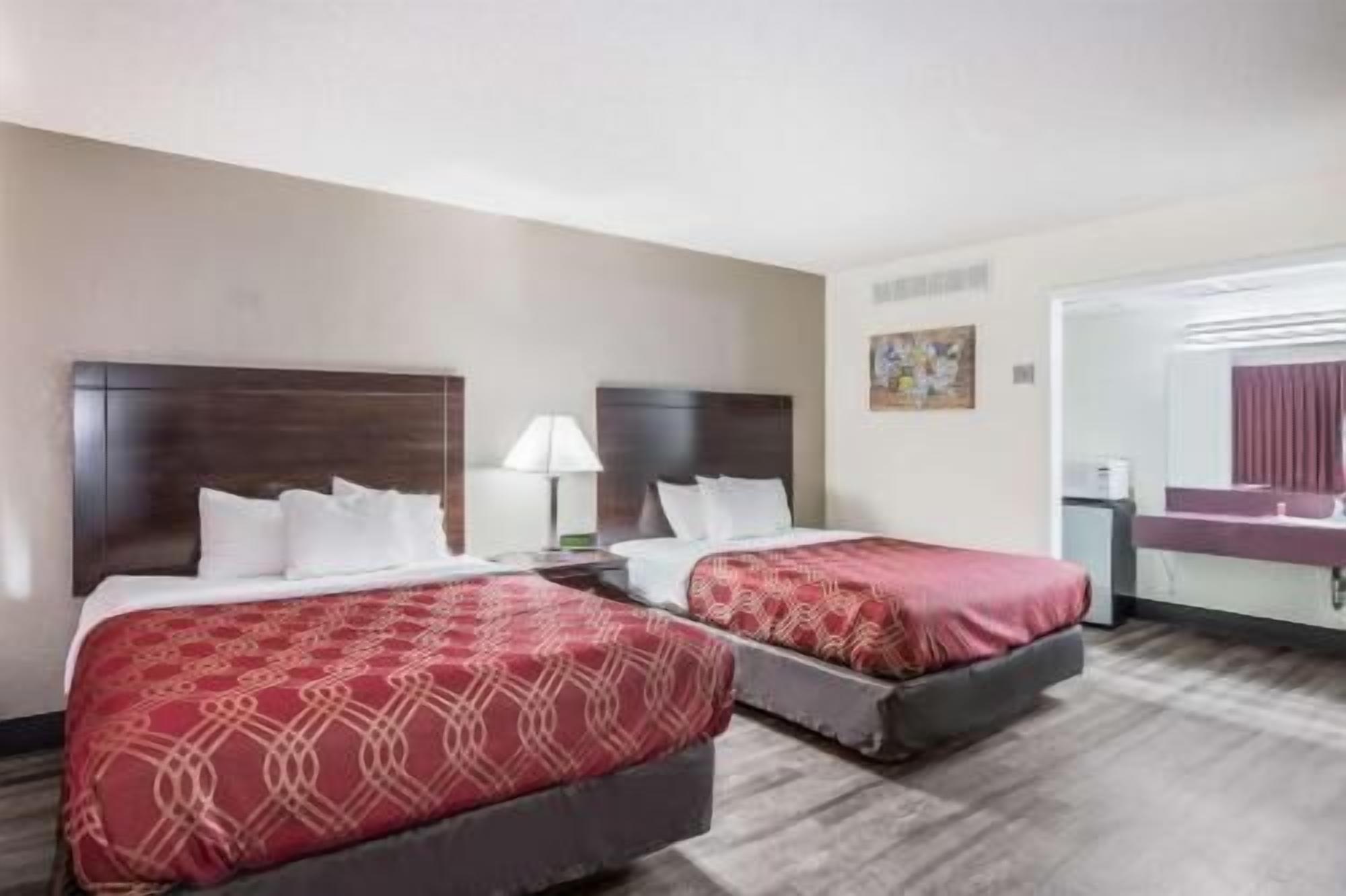 Free cribs/infant beds, rollaway beds, free WiFi, bed sheets