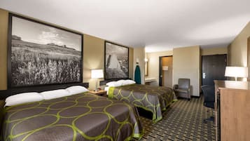 Habitación, 2 camas Queen size, con acceso para personas discapacitadas (Mobility) | Escritorio y espacio para trabajar con laptop