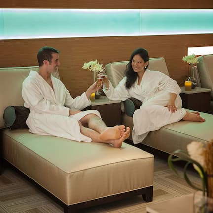 Sauna, hot tub, steam room, body treatments, aromatherapy, body wraps