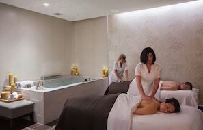 Sauna, hot tub, steam room, body treatments, aromatherapy, body wraps