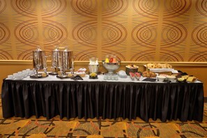 Enjoy a diverse spread of hot and cold beverages, pastries, and prepared dishes at this hotel's buffet.