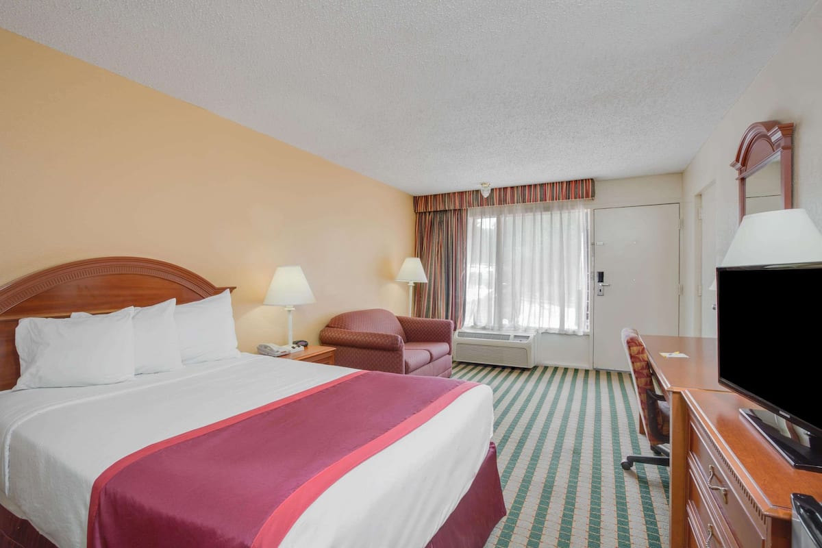 Iron/ironing board, free cribs/infant beds, free WiFi, bed sheets