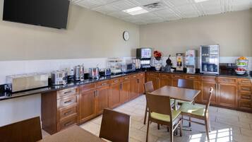 Frokostbuffé er inkludert hver dag