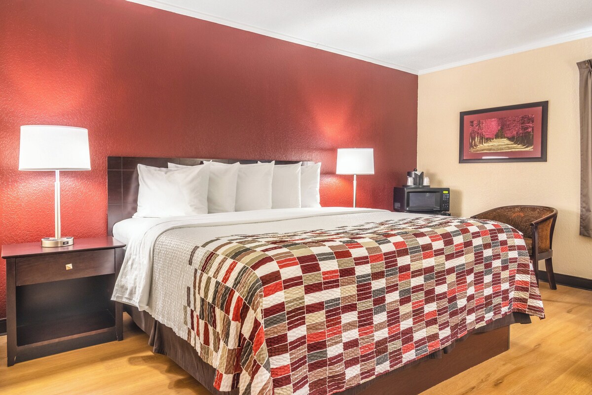 Superior Room, 1 King Bed, Non Smoking