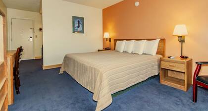 Americas Best Value Inn Austinburg