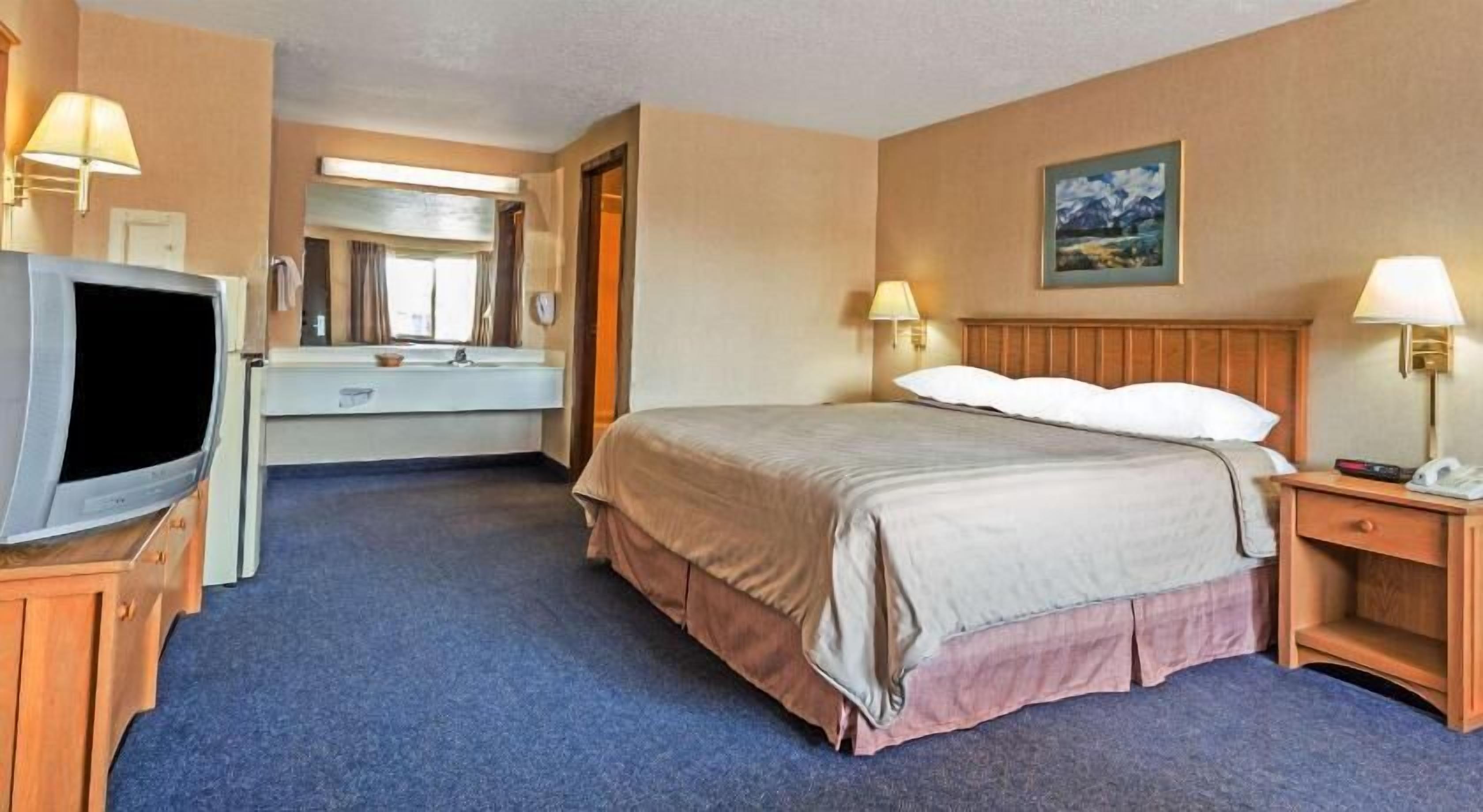 In-room safe, individually furnished, laptop workspace, blackout drapes