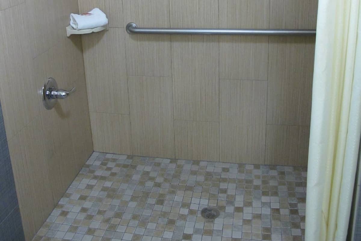 Bathroom shower